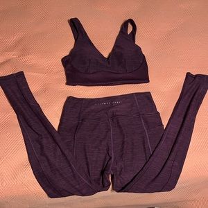 Victoria’s Secret activewear full length leggings with pockets and sports bra